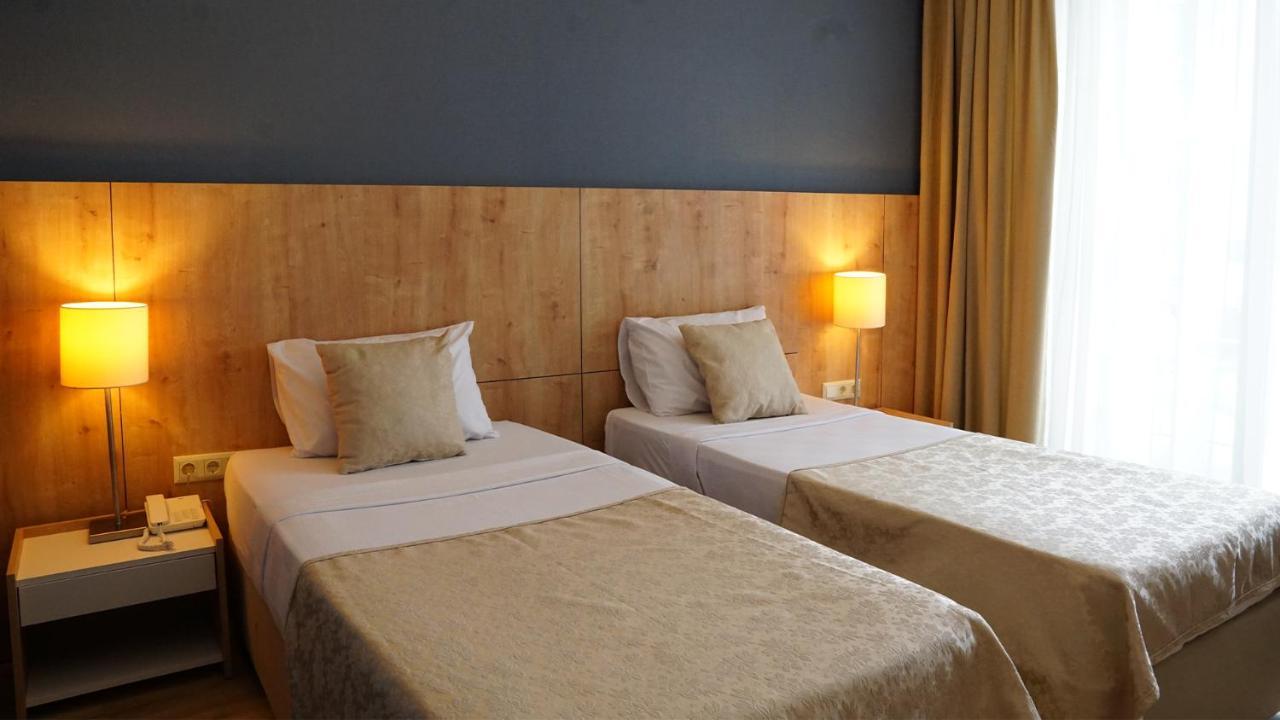 Hotel Felizya Kemer Exterior photo